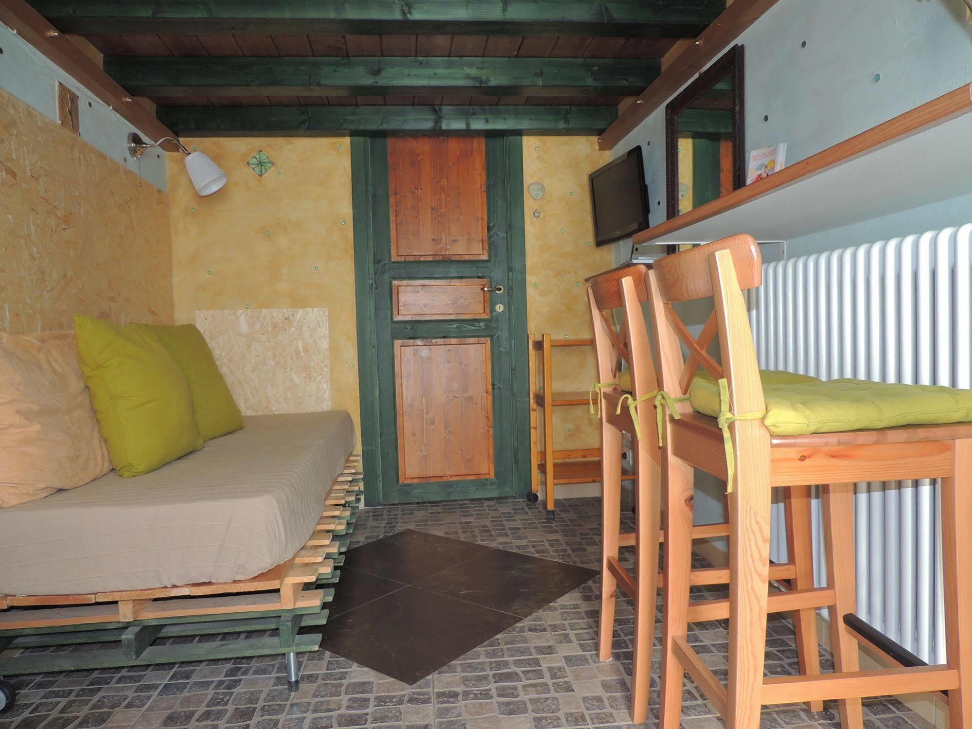 Monolocale L'Abbraccio Apartment รากูซา ภายนอก รูปภาพ