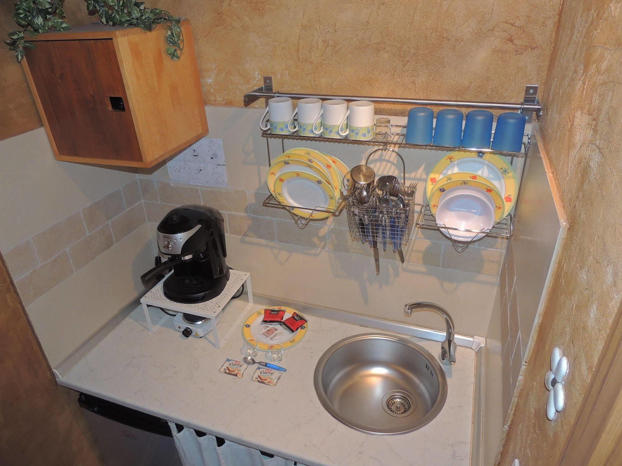 Monolocale L'Abbraccio Apartment รากูซา ภายนอก รูปภาพ